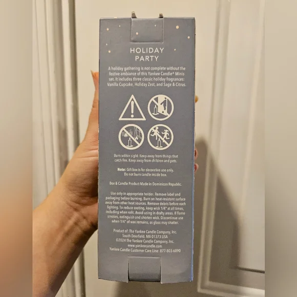 NWT Yankee Candle Festive Trio - Vanilla, Holiday Berry, Sage & Citrus - Picture 3 of 4